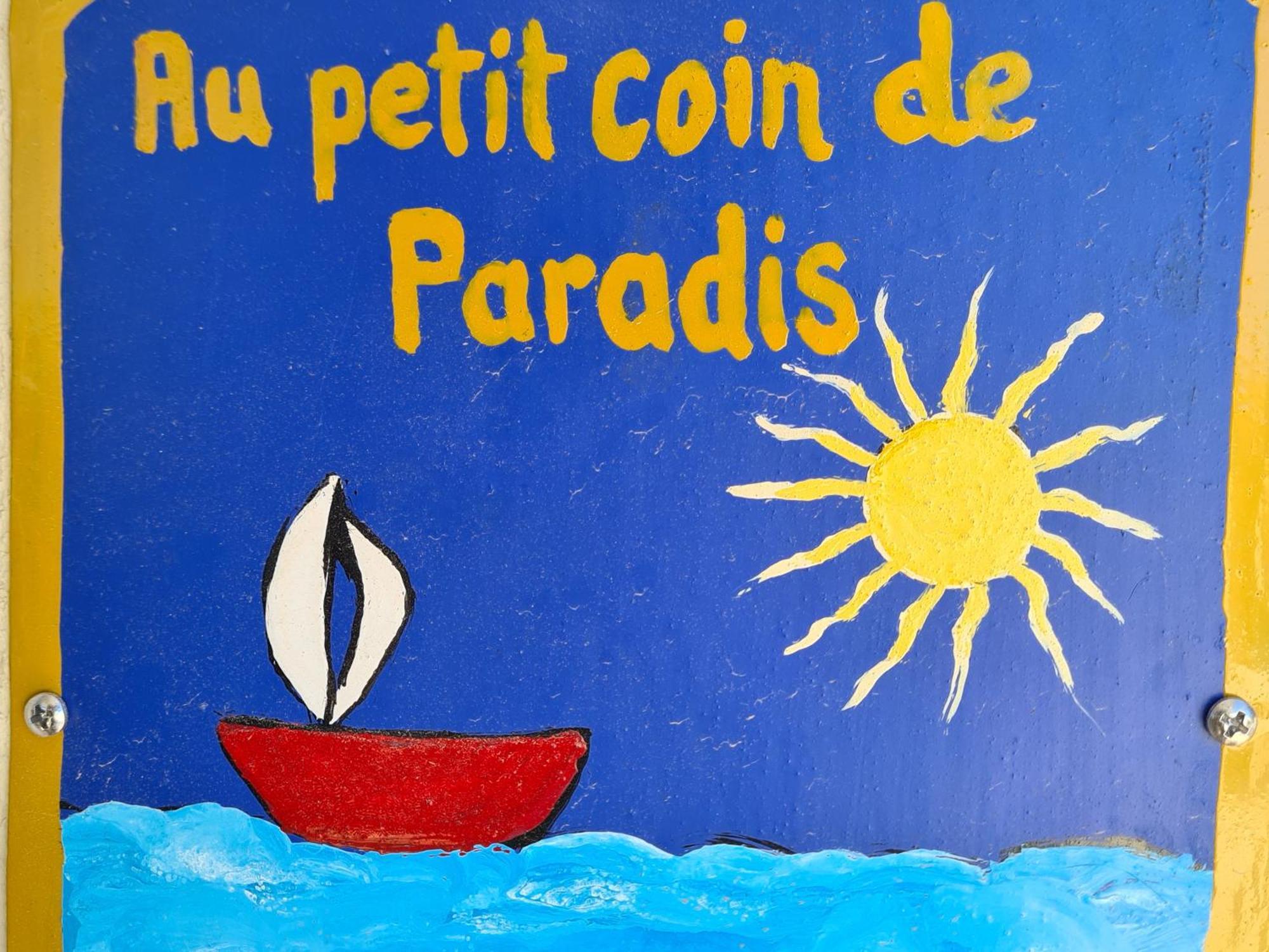 Petit Coin De Paradis Les Pieds Dans L'Eau Ла-Лонд-ле-Мор Екстер'єр фото